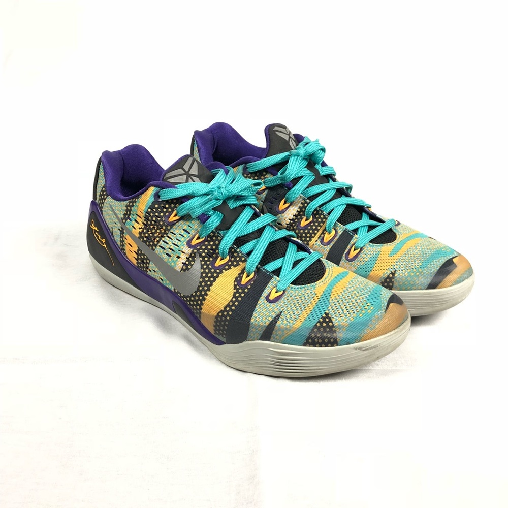Kobe 9 men’s size 9